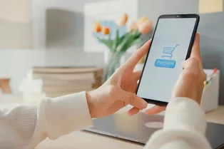 Маркетплейсам конец? Они могут лишиться продавцов из-за нового налога, который предложил Минпромторг